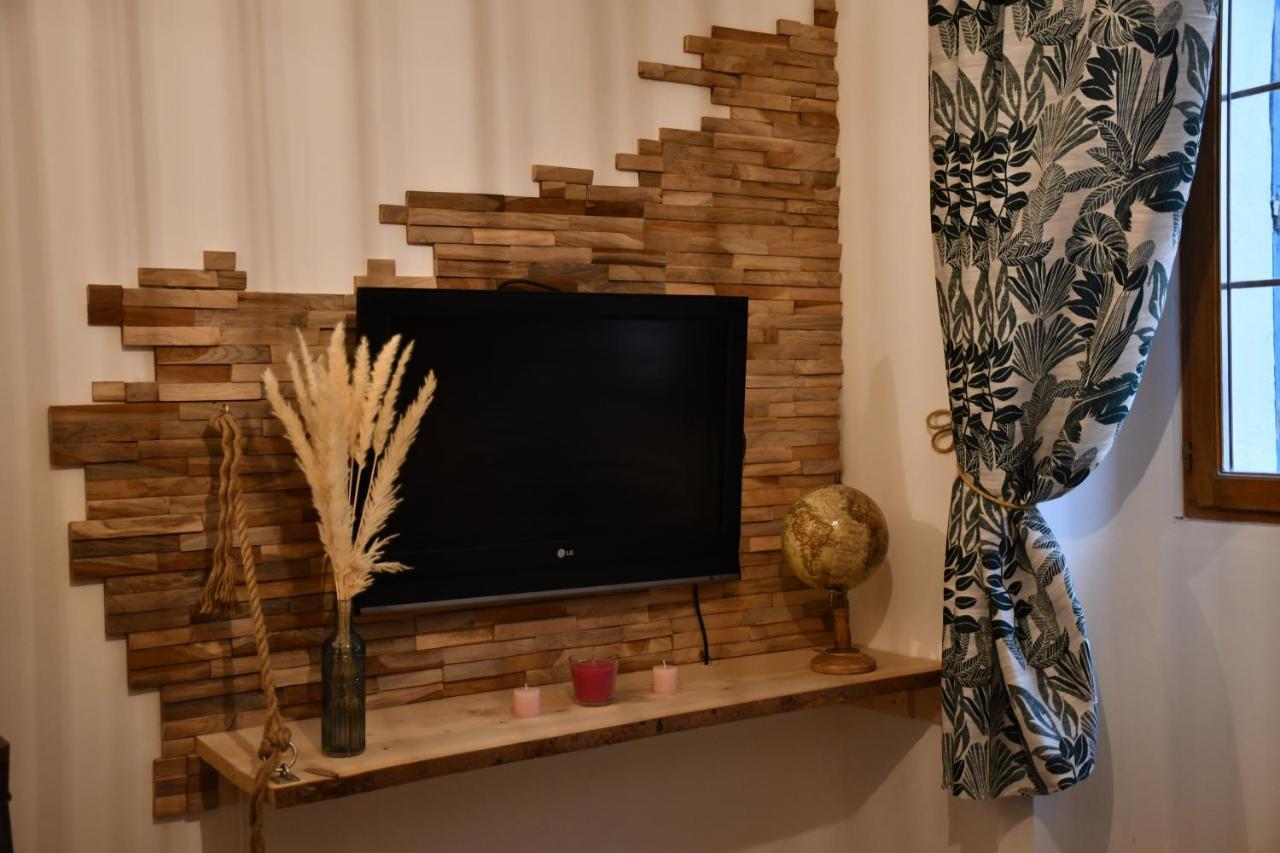 Le Cabanon H24,Atypique,Cosy,Port,Plage,Wifi,Netflix ลาแซน-ซูร์-แมร์ ภายนอก รูปภาพ
